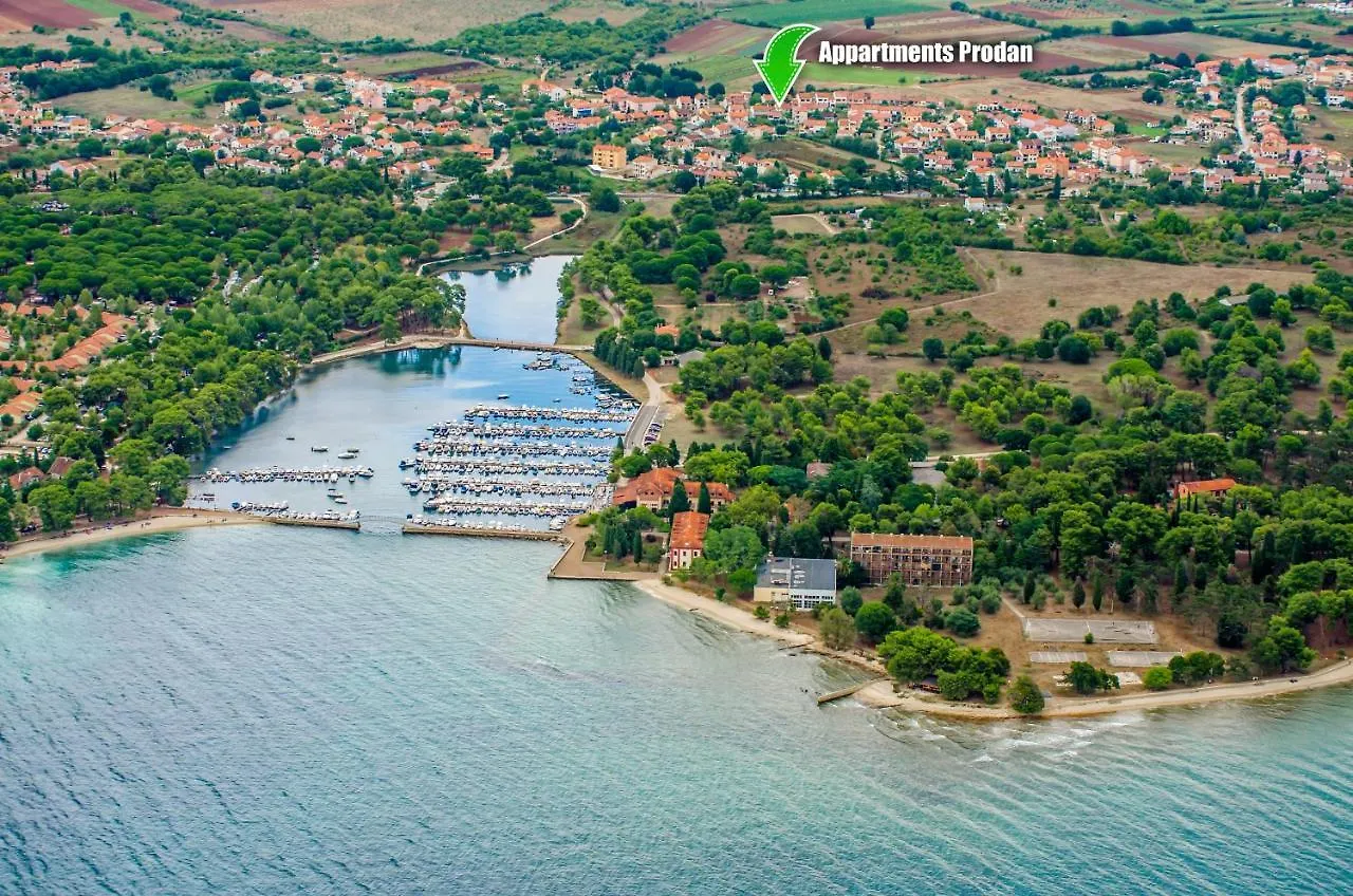Apartments Prodan location