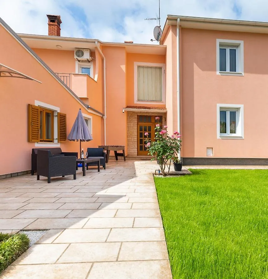 Apartments Prodan Fazana